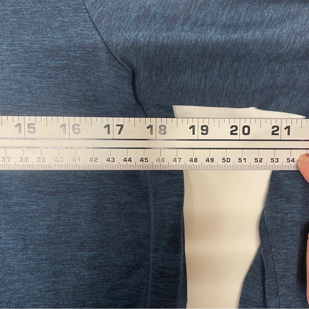 Athleta Navy Long Sleeve Top - Picture 6 of 7